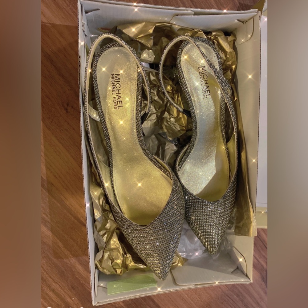 BRAND NEW Michael Kors glitter sandal with original box